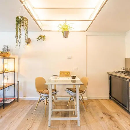 فندق La Rosa Dei Sensi Luxury Apt.2 3*